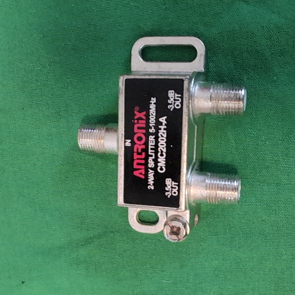 Antronix 2-way Splitter Coax CMC2002H